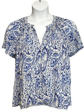 Tahari Women’s Plus-Size 1X Blue and White Paisley Short-Sleeve Flowy Blouse